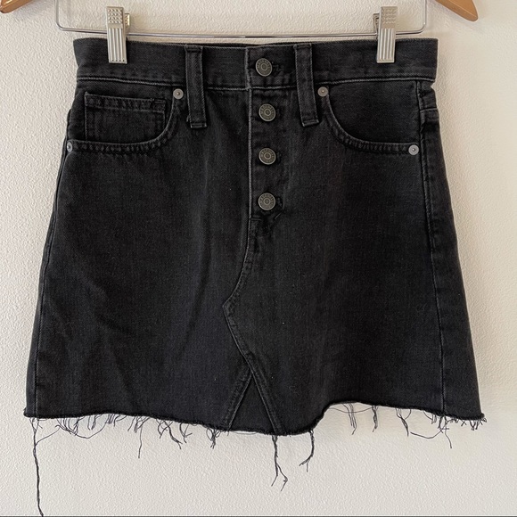 Madewell Rigid Denim A-Line Mini Skirt Lunar Black Wash Button-Front Edition-24 - Picture 3 of 12